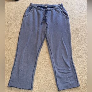 cropped blue sweatpants
